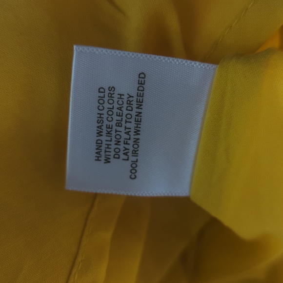 Butter yellow dress - Picture 6 of 9